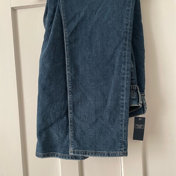 Brand new athletic skinny Abercrombie jeans - Picture 3 of 5
